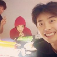 Nam Joo Hyuk đánh bại những mỹ nam này để giành được trái tim Lee Sung Kyung