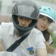 Sắp chiếu tới nơi, "School 2017" vẫn khiến fan hoang mang vì sến chảy nước