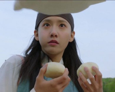 Siêu đáng yêu: Yoona ăn 500 cái bánh bao nhờ 