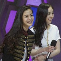 Angela Baby – Dương Mịch: Liệu có ngày sứt đầu mẻ trán vì “Họa Bì” như đàn chị?