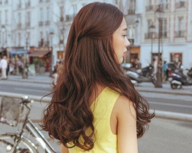 Sai lầm phổ biến của các nàng khiến tóc xoăn dễ bị xơ