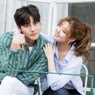 2 nàng "người yêu" xinh đẹp đều hứa sẽ vào doanh trại quân đội thăm Ji Chang Wook