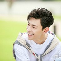 Những chàng mỹ nam Cbiz nổi lên trong đầu năm 2017 đang khiến fan phát cuồng