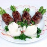 Cách làm thịt bò cuộn măng tây cho bữa tối ngon ngất ngây