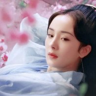 12 ngôi sao Hoa Ngữ cùng cảnh "phim vận vào biệt danh" đình đám ngoài đời!