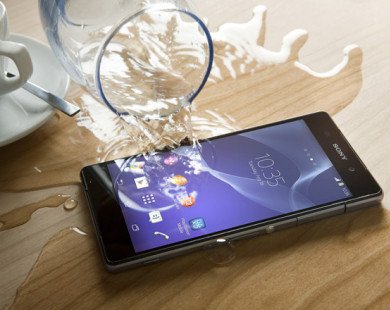 Sony bị kiện vì không bảo hành smartphone ngấm nước
