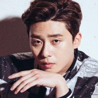 Bảng xếp hạng thương hiệu diễn viên màn ảnh rộng xứ Hàn trong tháng 8