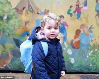 Hoàng tử bé nước Anh chuẩn bị cho ngày đầu tiên học trường mới