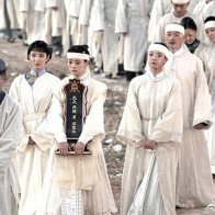 Hà Nhuận Đông "nhận cát xê sớm", bỏ lại Tôn Lệ đau đớn, khóc thương