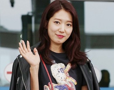 Park Shin Hye tươi như hoa sáng sớm lên đường đi dự tuần lễ thời trang New York
