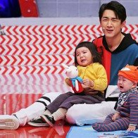 Ngọt ngào và ấm áp, những chàng trai này chắc chắn sẽ làm "bố của con bạn" rất giỏi