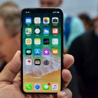 Apple chính thức trình làng 3 iPhone mới, iPhone X giá từ 999 USD