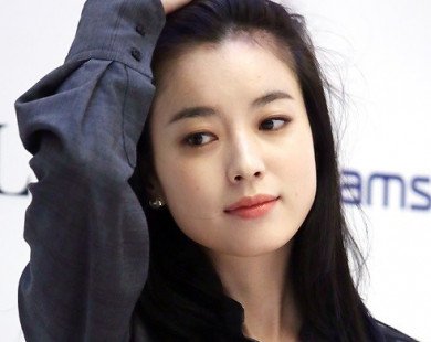 Đẳng cấp nữ thần lên ngôi, Han Hyo Joo chỉ vuốt tóc thôi cũng thành nghệ thuật