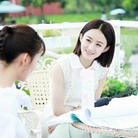 Tan chảy với tạo hình trong phim mới của Triệu Lệ Dĩnh - Thời Gian Tươi Đẹp Của Anh Và Em