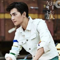 Dương Dương không chỉ đẹp trai mà còn là mỹ nam "siêu vòng 3" khiến fan mê tít