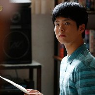 5 nhân vật phim Hàn ngu ngơ đến tội nhưng fan vẫn "quá đông, quá nguy hiểm"