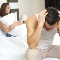 Chỉ cần nhìn qua điều này, ắt hẳn chồng bạn có "PHÒNG NHÌ" tới 99%