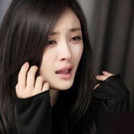 Mỹ nhân Hoa ngữ diễn cảnh khóc: "Cầu cứu" thuốc nhỏ mắt rồi vẫn “đơ có đẳng cấp”