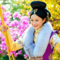 Viên San San soán ngôi nữ chính “vô dụng” nhất màn ảnh Hoa ngữ