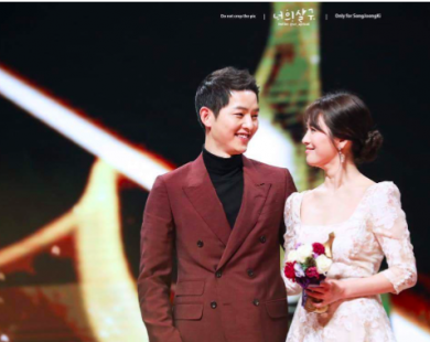 Song Joong Ki cưng chiều vợ sắp cưới thế này, hỏi sao ai cũng ghen tị với cô dâu Song Hye Kyo!