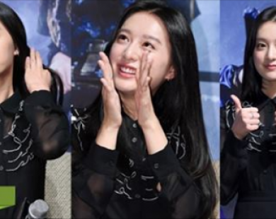 Họp báo movie mới cùng tiền bối, Kim Ji Won ăn mặc kín đáo nhưng cực duyên dáng với mái tóc đen