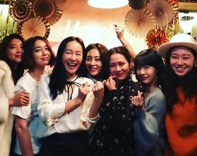 Dàn mỹ nhân Hàn quy tụ tại tiệc sinh nhật người đẹp 'Hương mùa hè' Son Ye Jin