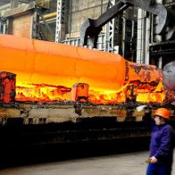 Trung Quốc quyết giảm ô nhiễm, giá thép tăng mạnh