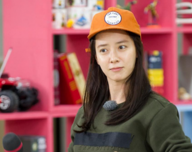 Đẳng cấp nhan sắc U40 của 'mợ ngố' Song Ji Hyo: Mỹ nhân mặt mộc lên truyền hình nhiều nhất showbiz Hàn