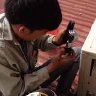 Thợ sửa điều hòa và những “mánh” “vặt tiền” khách hàng