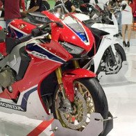 Nhập khẩu xe gắn máy phân khối lớn sẽ không phải xin giấy phép