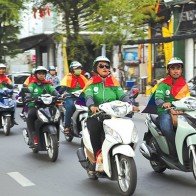 Nhìn xa hơn từ cuộc 'hôn nhân' Grab và Moca