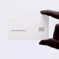 Thẻ tín dụng là công cụ níu chân người dùng sau iPhone của Apple