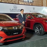 Ô tô tỉnh lẻ đại hạ giá, “tiến về Hà Nội” giành khách