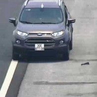 Xe ôtô đi lùi, chạy ngược chiều cao tốc sẽ bị phạt từ 16-18 triệu đồng