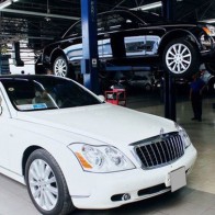 Xe sang cạnh tranh, giảm giá dịch vụ “vợt” khách bình dân