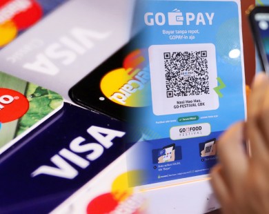 Cuộc đua không tiền mặt tại châu Á: Thẻ visa đang ‘thua’ ví điện tử