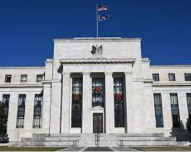 Hầu hết lãnh đạo Fed ủng hộ tăng lãi suất chậm lại