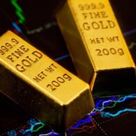 Các NHTƯ mua vàng nhưng không đột biến, người dân tích trữ không cao - 'thế lực bí ẩn' nào đẩy giá vàng tăng điên cuồng?