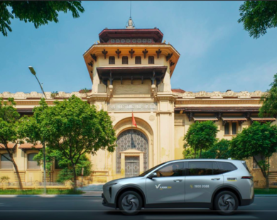 Xanh SM Limo - Trải nghiệm taxi điện cao cấp dành cho 6 hành khách