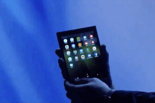 Samsung trình diễn điện thoại màn hình gập 7,3 inch