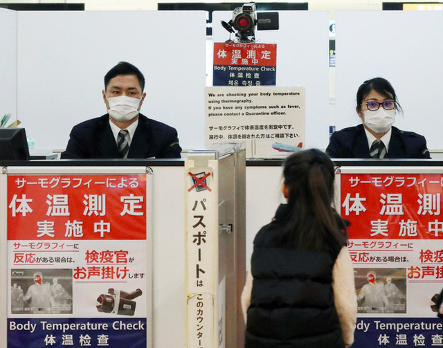 Cảnh báo chính thức từ Trung Quốc: Virus viêm phổi lạ đã lây từ người sang người, 14 nhân viên y tế đầu tiên nhiễm bệnh - Ảnh 6.