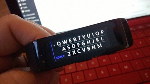 Microsoft cập nhật bàn phím ảo cho dây đeo thông minh
