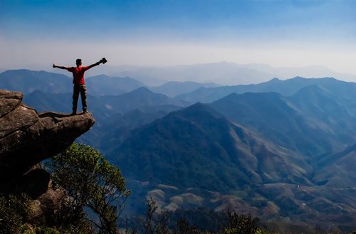 Chinh phục đỉnh Pha Luông - nóc nhà Mộc Châu