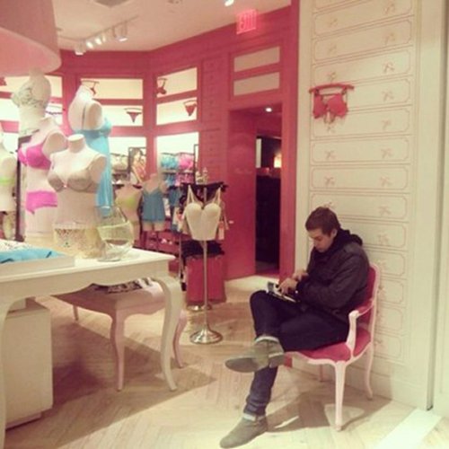 Vì nàng, ta nên chịu khó hơn là khó chịu