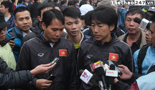 HLV Miura chỉ ra điểm yếu của U23 Việt Nam sau trận giao hữu