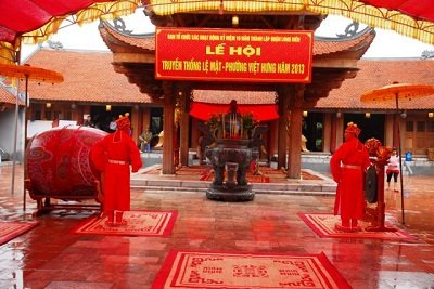 Lễ hội truyền thống tại Hà Nội