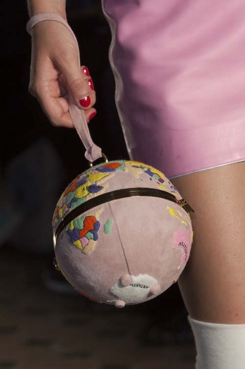 Xu hướng họa tiết và phụ kiện thời trang mùa Xuân/Hè 2015