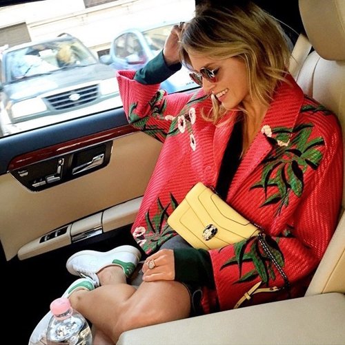 Serpenti - chiếc túi "phủ sóng" các tuần lễ thời trang Thu Đông 2015