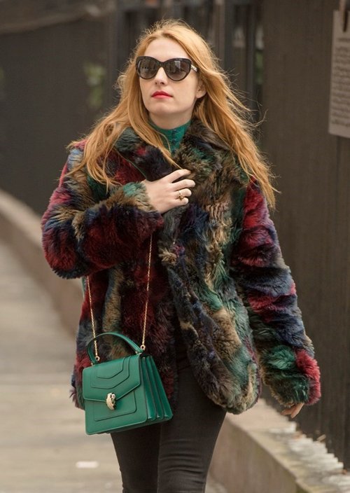 Serpenti - chiếc túi "phủ sóng" các tuần lễ thời trang Thu Đông 2015