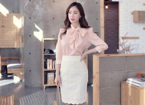 Chân váy ren xuân hè 2015 quyến rũ cho cô nàng công sở